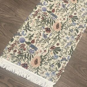 Arttable Rectangular “Green Leaves & Flowers” 100% Polyester Fabric Table Runner